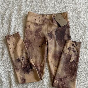 Nike Kids Brown Patterned Leggings
